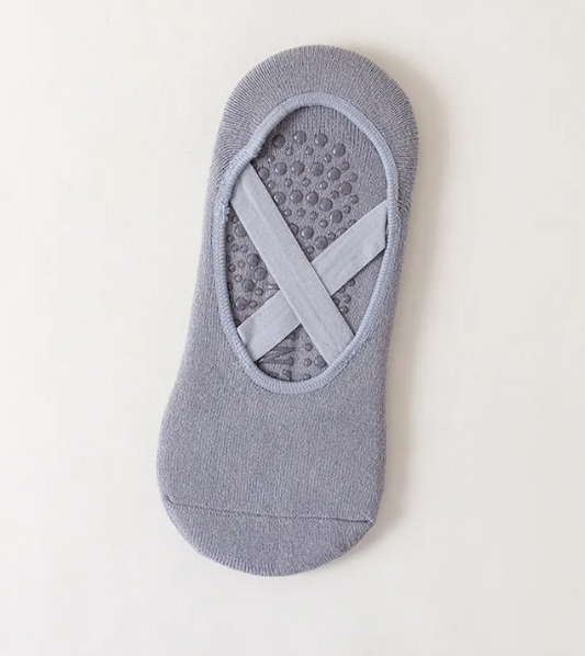 RYVORA Grip Fit Non-Slip Yoga Socks